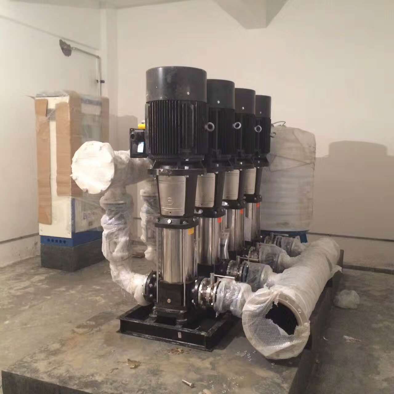 變頻恒壓供水設備安裝圖 變頻恒壓供水設備安裝圖